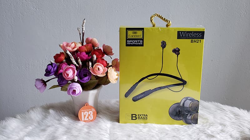 Earldom Wireless Bh21 Premium Bass Stereo In-Ear Neckband Earphone Dual Drivers view 2