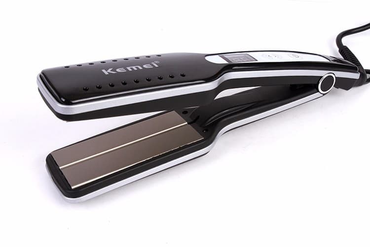 Kemei Professional Hair Straightener Curler KM-8817 view 3