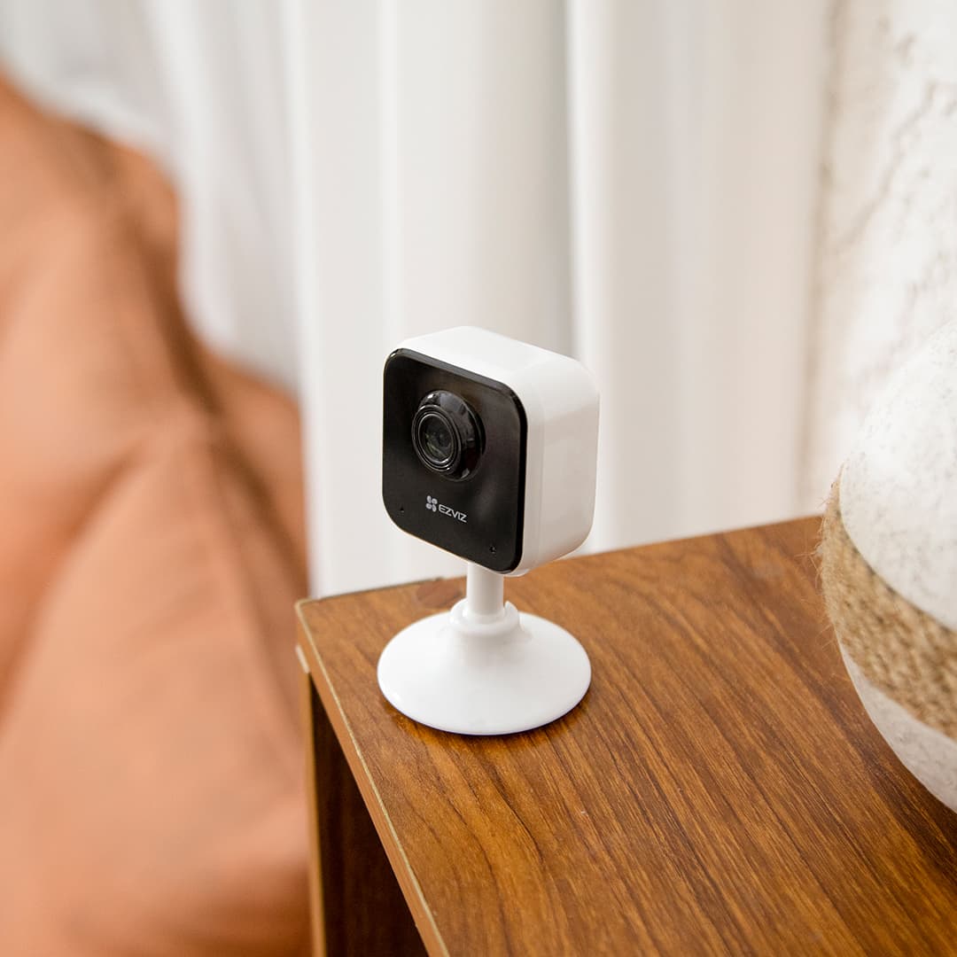 EZVIZ H1C 1080p Smart Home Wi Fi Security Camera view 2