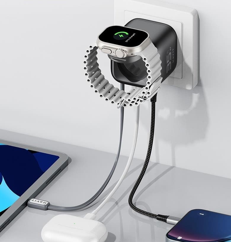 HAVIT UC250 35W GaN Travel Charger With Retractable Cable & Watch Charger view 6