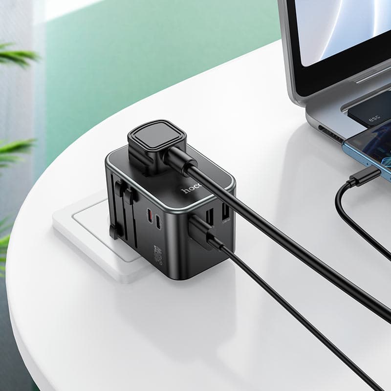 Hoco AC19 Travel Adapter Conversion Charger PD35 Wattt EU / US / UK / AU view 2