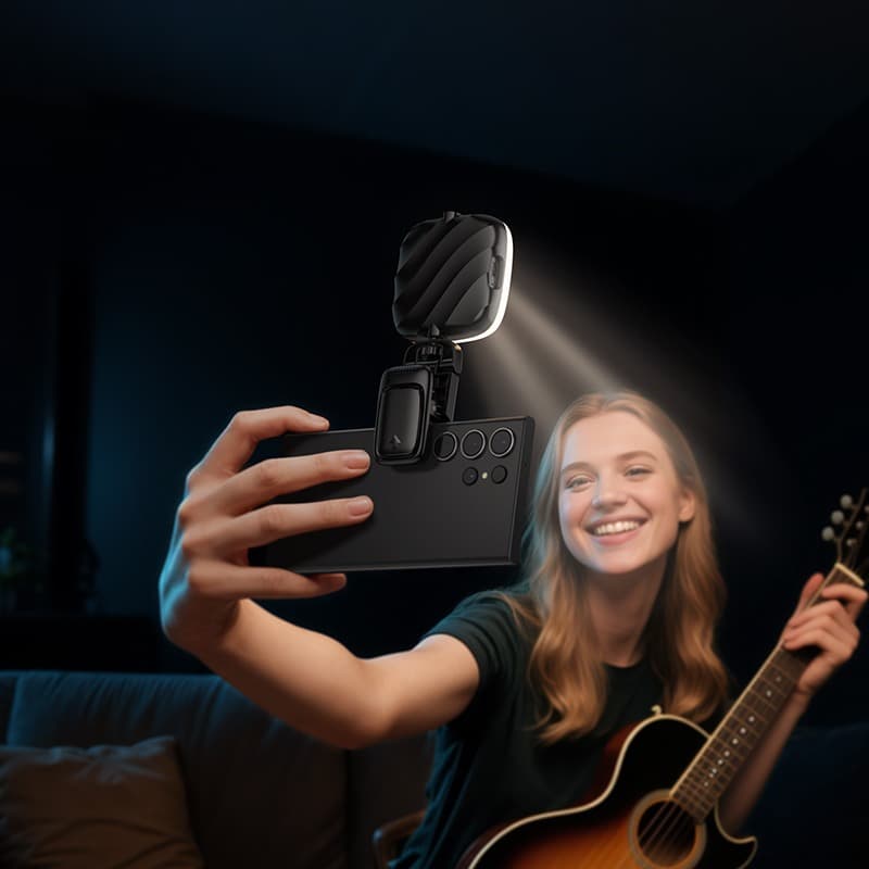 HOCO K29 Mini Lamp Live Streaming Selfie Reading Clip‑On LED Fill Selfie Light view 3