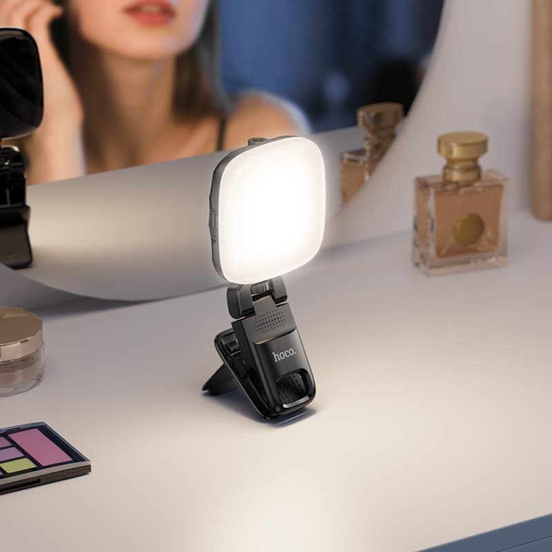HOCO K29 Mini Lamp Live Streaming Selfie Reading Clip‑On LED Fill Selfie Light view 4