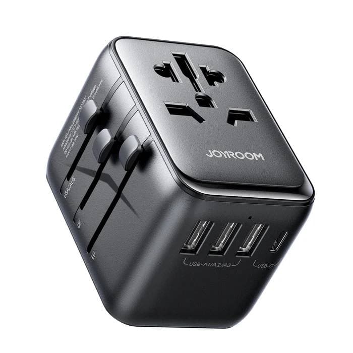 JOYROOM JR-TCW01 17W Universal Travel Adapter view 1
