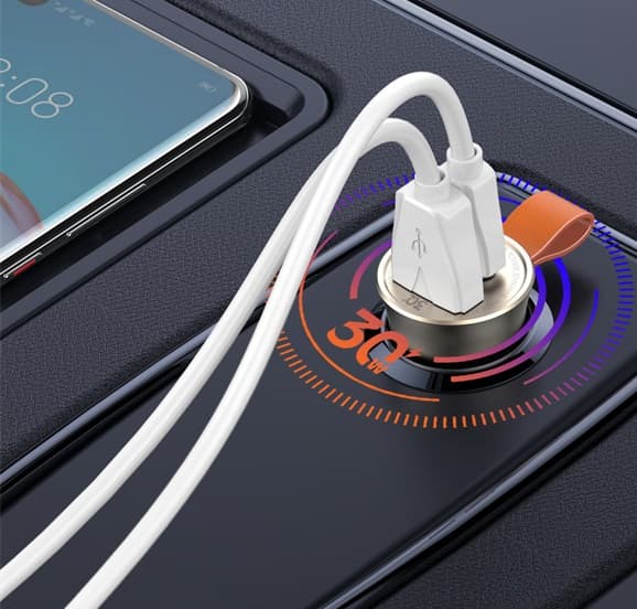 LDNIO C509Q 30W ULTRA Mini Zinc Alloy Shell Car Charger view 2