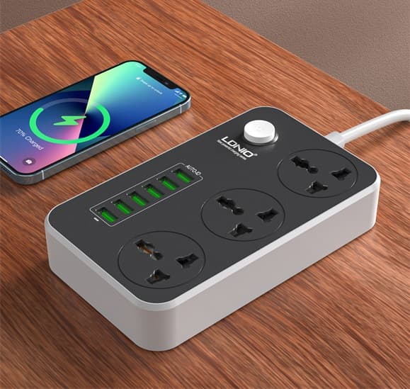LDNIO SC3604 3 AC Outlets Universal Power Strip Multiplug view 2