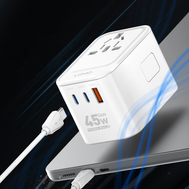 LDNIO Z8 3 USB Ports 45W GaN Travel Adapter view 2