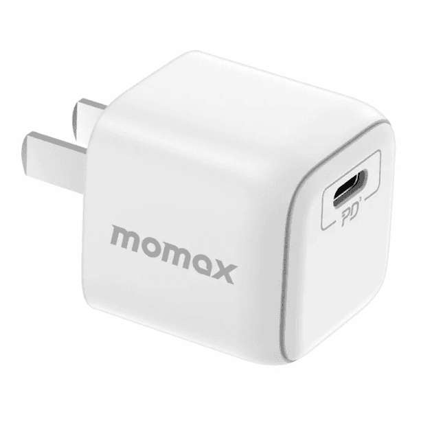 Momax UM68CN 20W Type C Adapter view 1