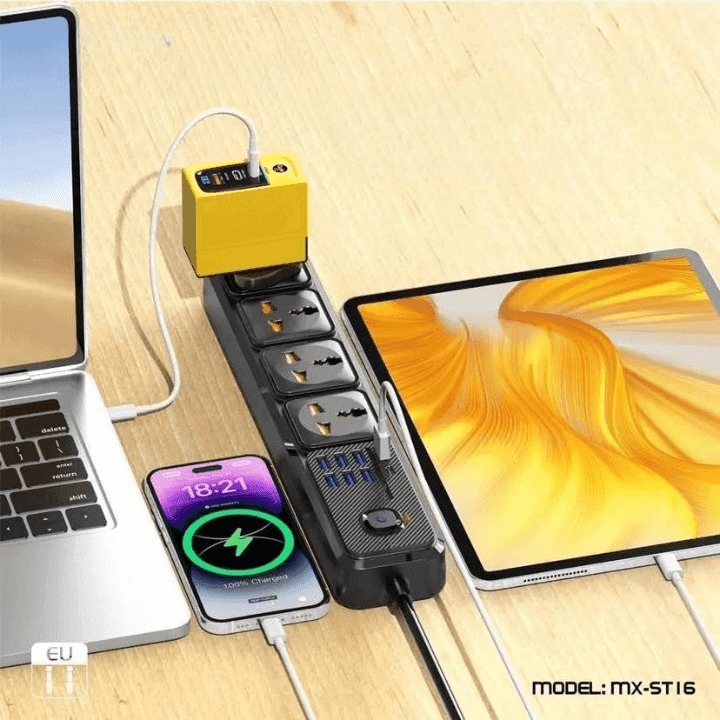 MOXOM MX ST16 7USB + 1PD 2500W Max Outlets 12 In 1 Multiplug Power Strip view 3
