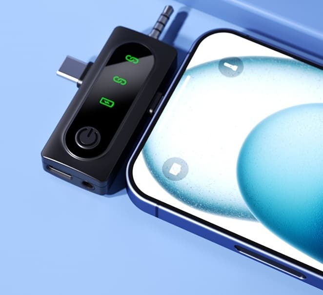 QY66 Dual Noise‑Cancelling Wireless Microphone LED Display 3‑in‑1 Receiver (iPhone / Type‑C / Camera) view 3
