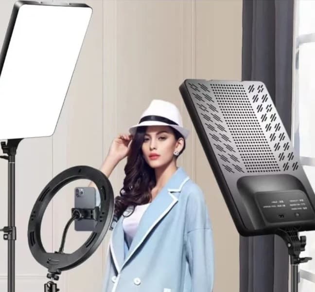 RL19 LED Video Panel Light With Tripod Stand And Remote view 3