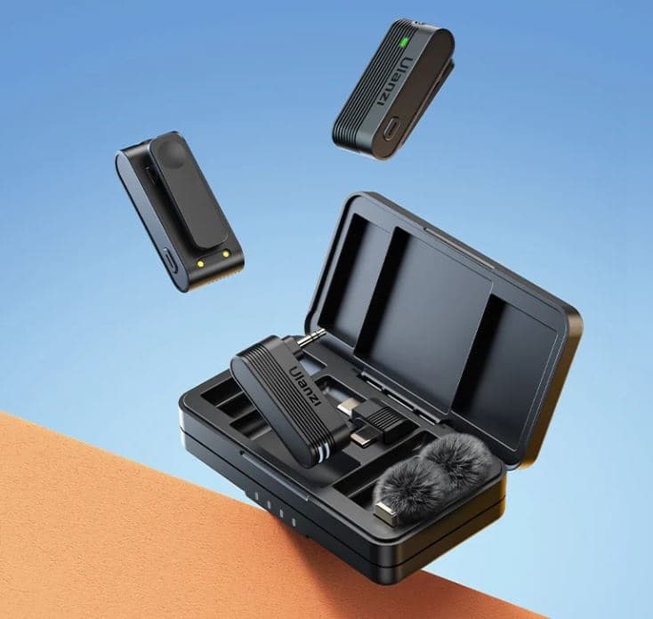 Ulanzi A100 Wireless 3.5mm And Type C Lavalier Microphone view 1