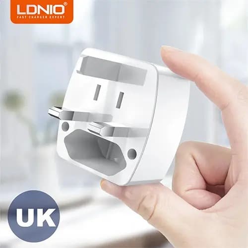 LDNIO Z4 International Power Travel Adaptor Plug for UK US EU Universal Plug — image 3